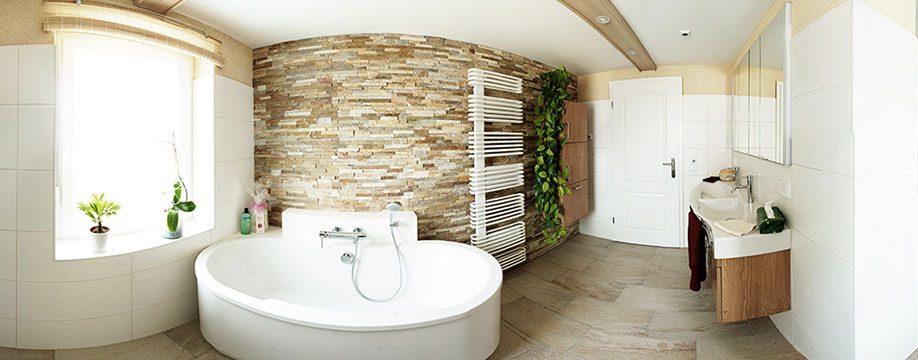 Werbung für einen Handwerksbetrieb in Hof an der Saale - Innenraumpanorama als HDR Aufnahme eines Bades