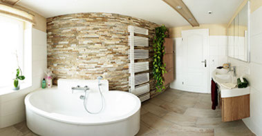 Werbung für einen Handwerksbetrieb in Hof an der Saale - Innenraumpanorama als HDR Aufnahme eines Bades